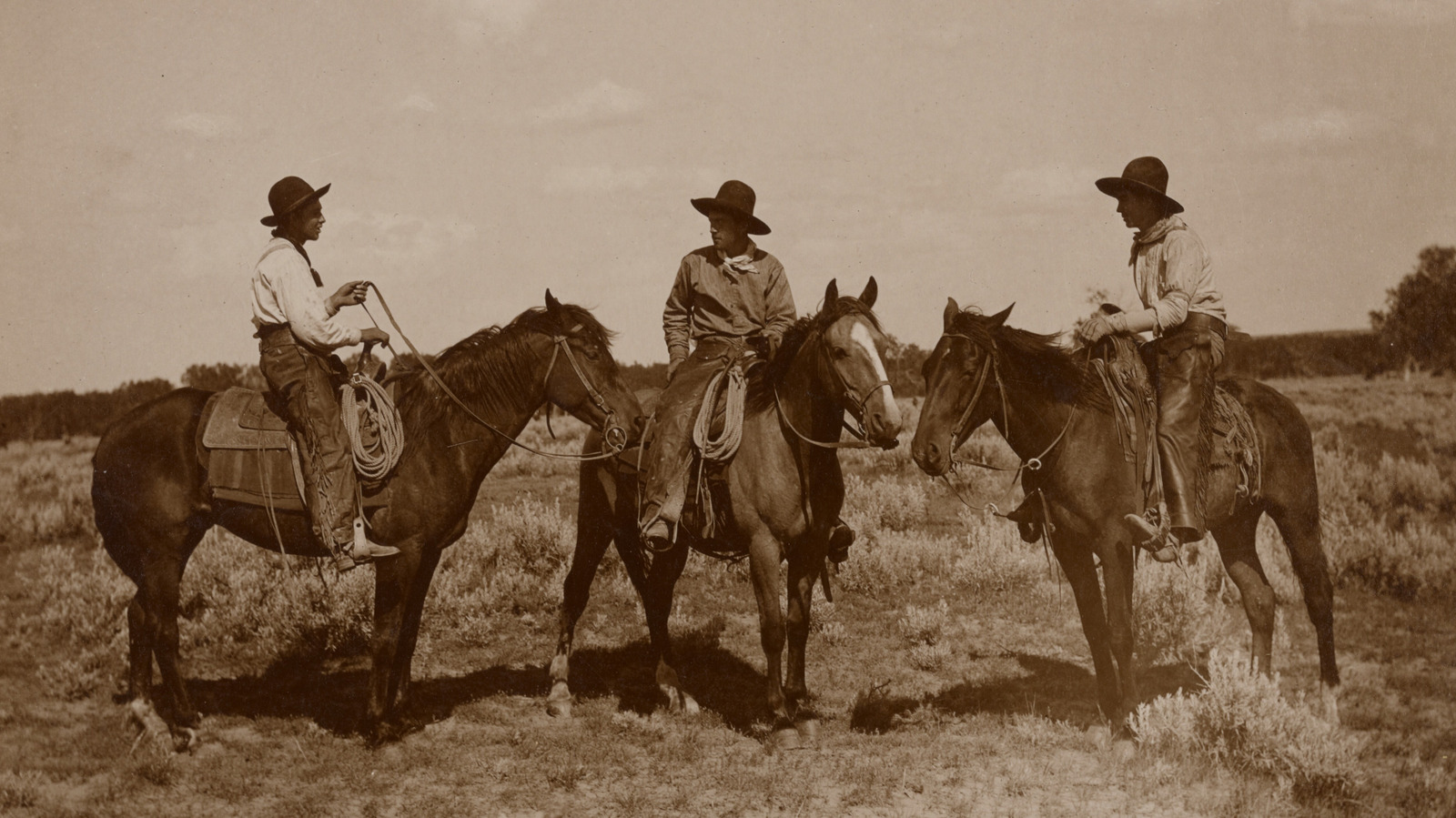 <a href="https://www.mashed.com/2209161/cowboy-survival-food-pemmican/" target="_blank">Cowboys Relied On This Survival Food In The Old West</a>