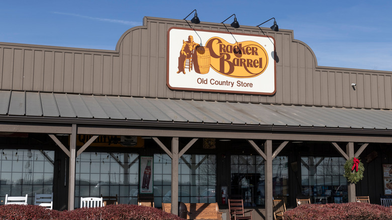 Outside of a Cracker Barrel 