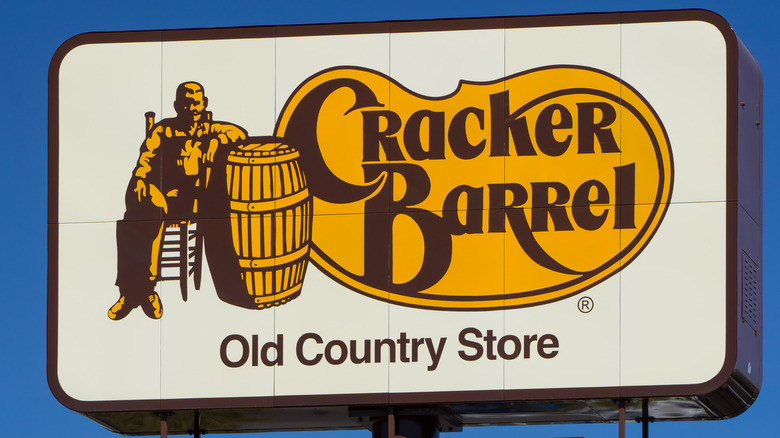 Cracker Barrel signage