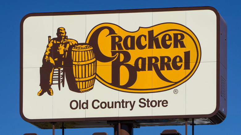 A Cracker Barrel sign