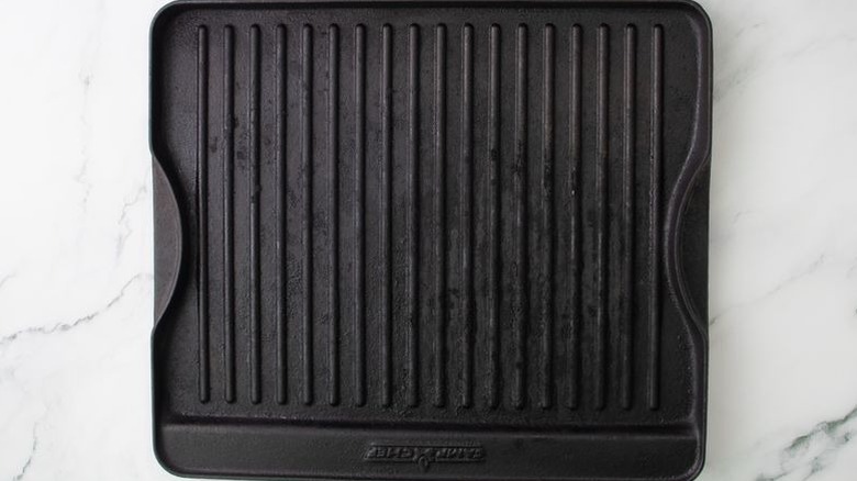 Grill pan on countertop