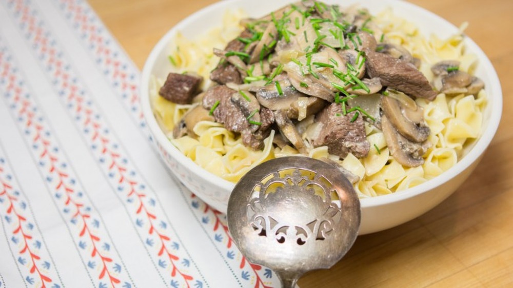 Creamy beef stroganoff