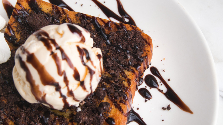 Close-up of Oreo French toast