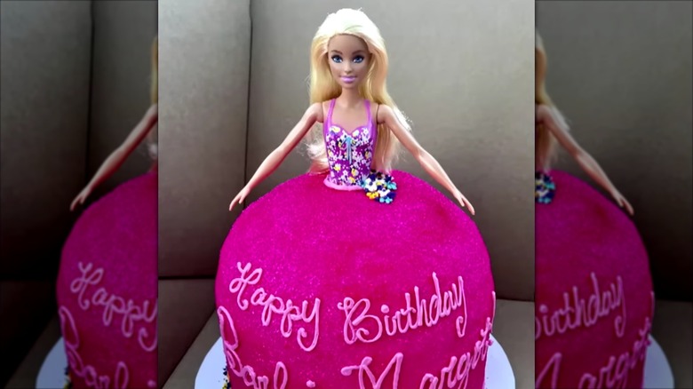 Margot Robbie's Barbie birthday cake