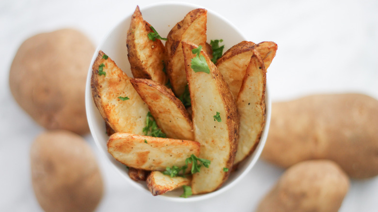 air fried potato wedges