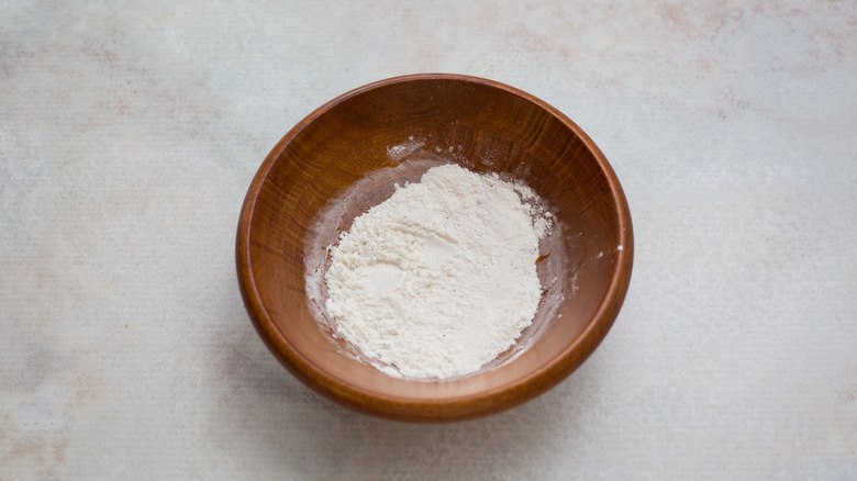 flour mixture in wooden bowl