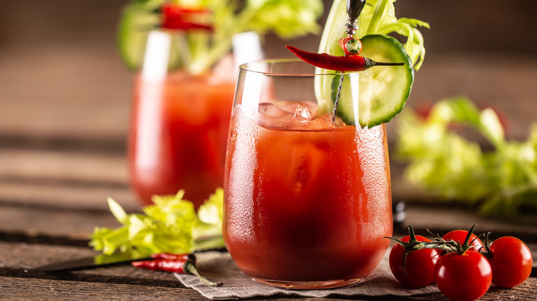   cherry rajčice i koktele Bloody Mary