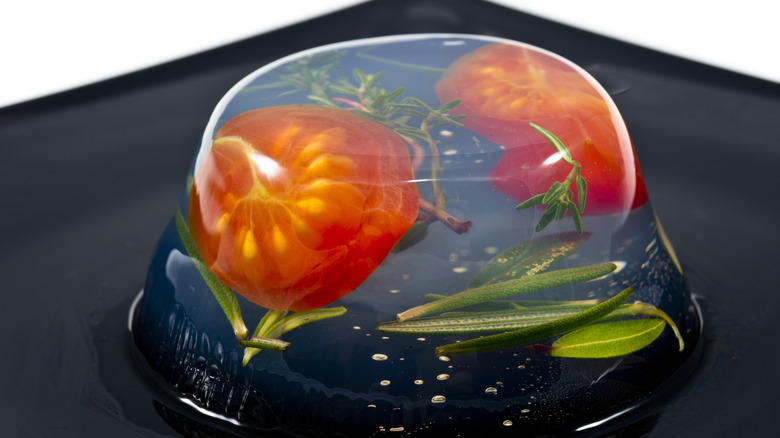   Kirschtomate in Gelatine