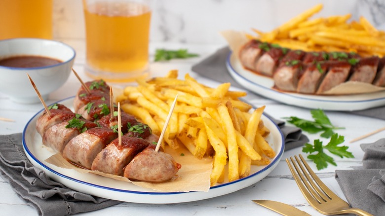 currywurst with fries