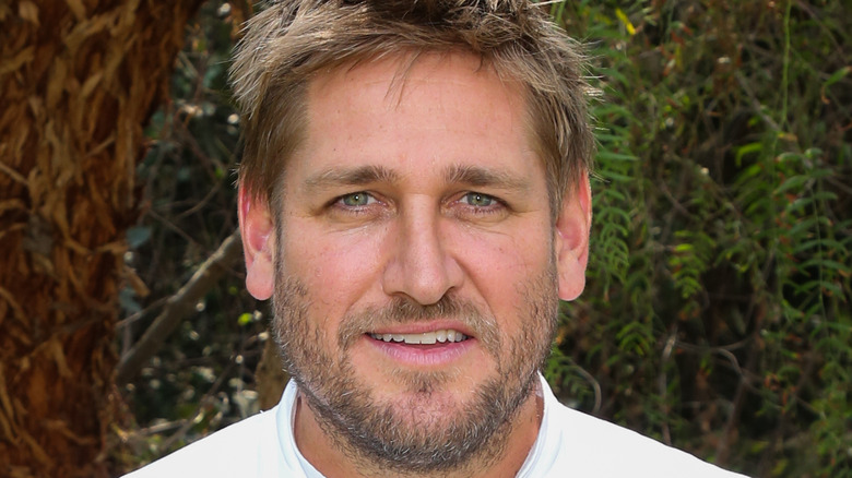 Headshot of Curtis Stone