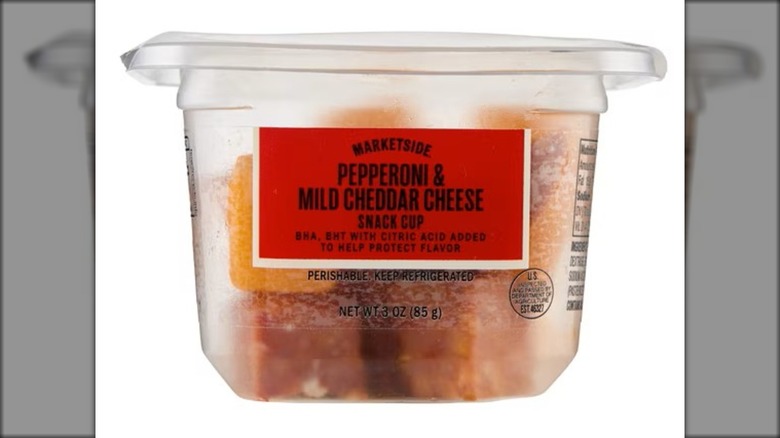 Snack cup with pepperoni and cheddar cheese.