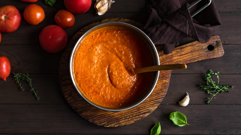 Pot of creamy tomato sauce 