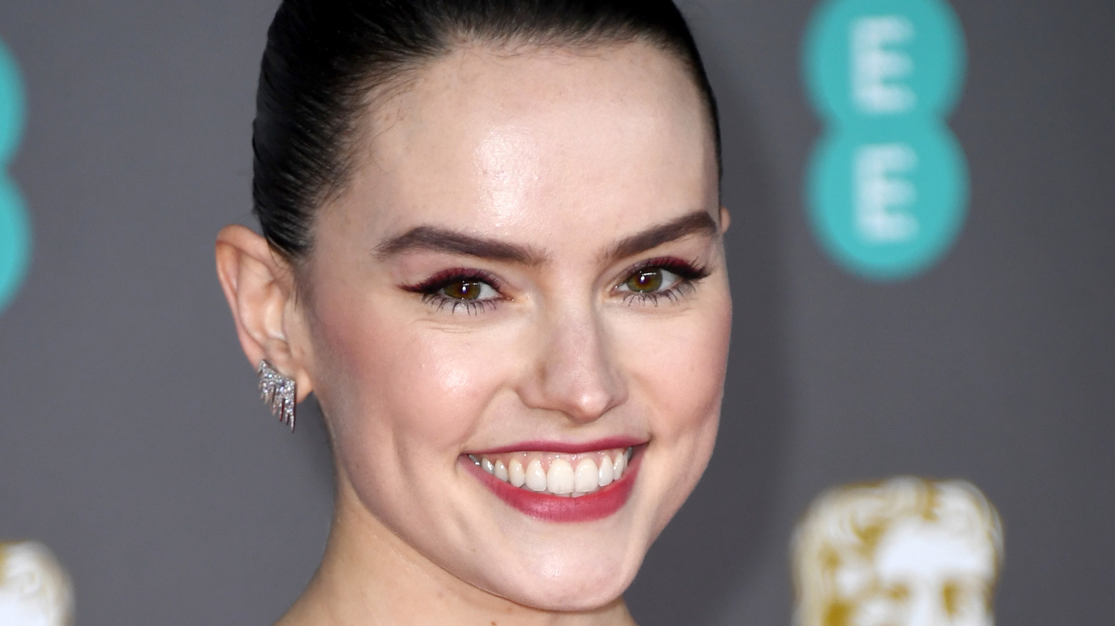 Daisy Ridley's Hilarious Great British Baking Show Toilet Cake Is