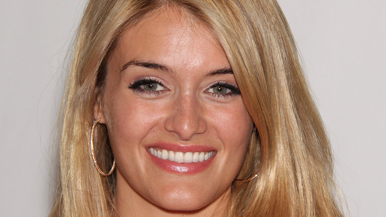 Daphne Oz headshot