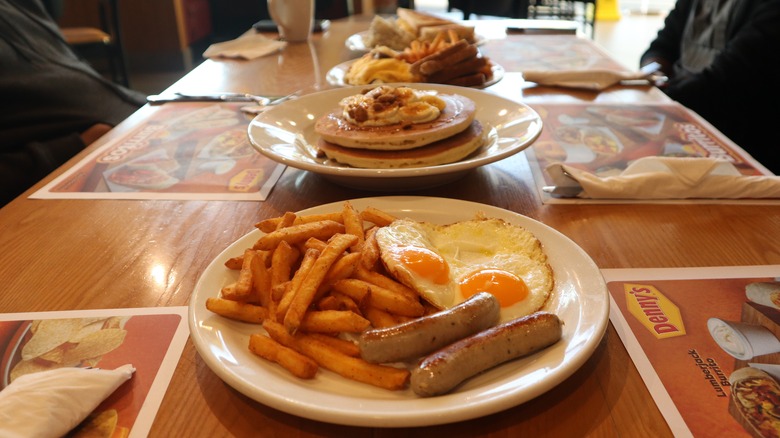 breakfast dishes at Denny's