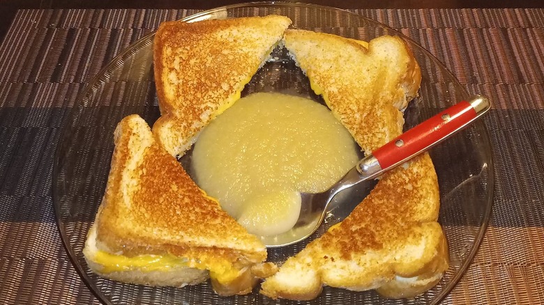 grilled cheese sandwich and applesauce