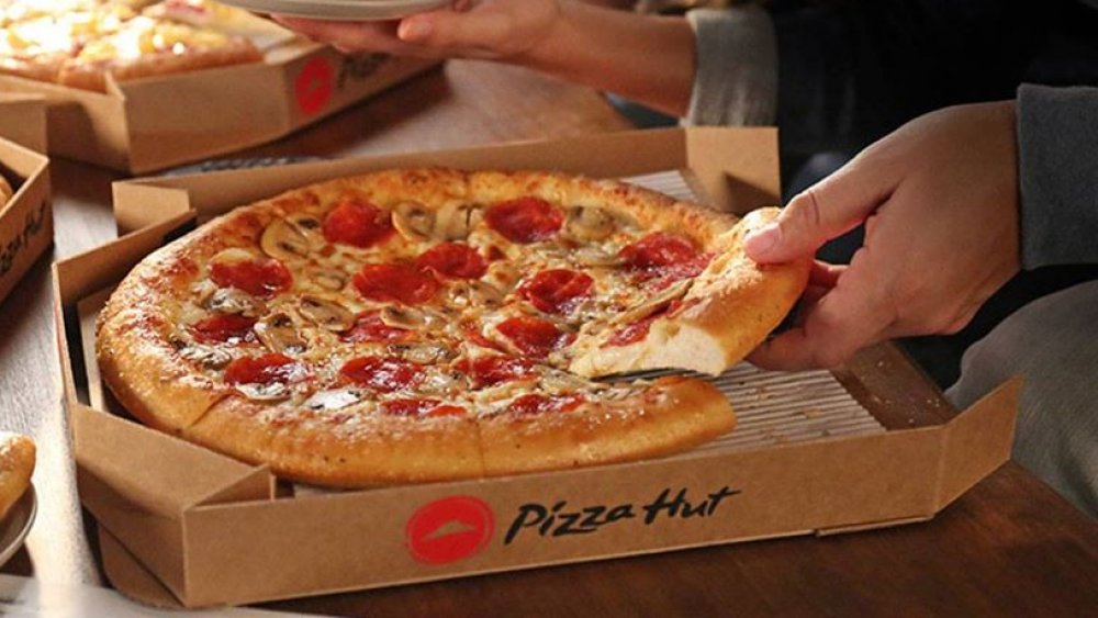 A Bigfoot pizza with 3 toppings for $10.99! : r/pizzahut