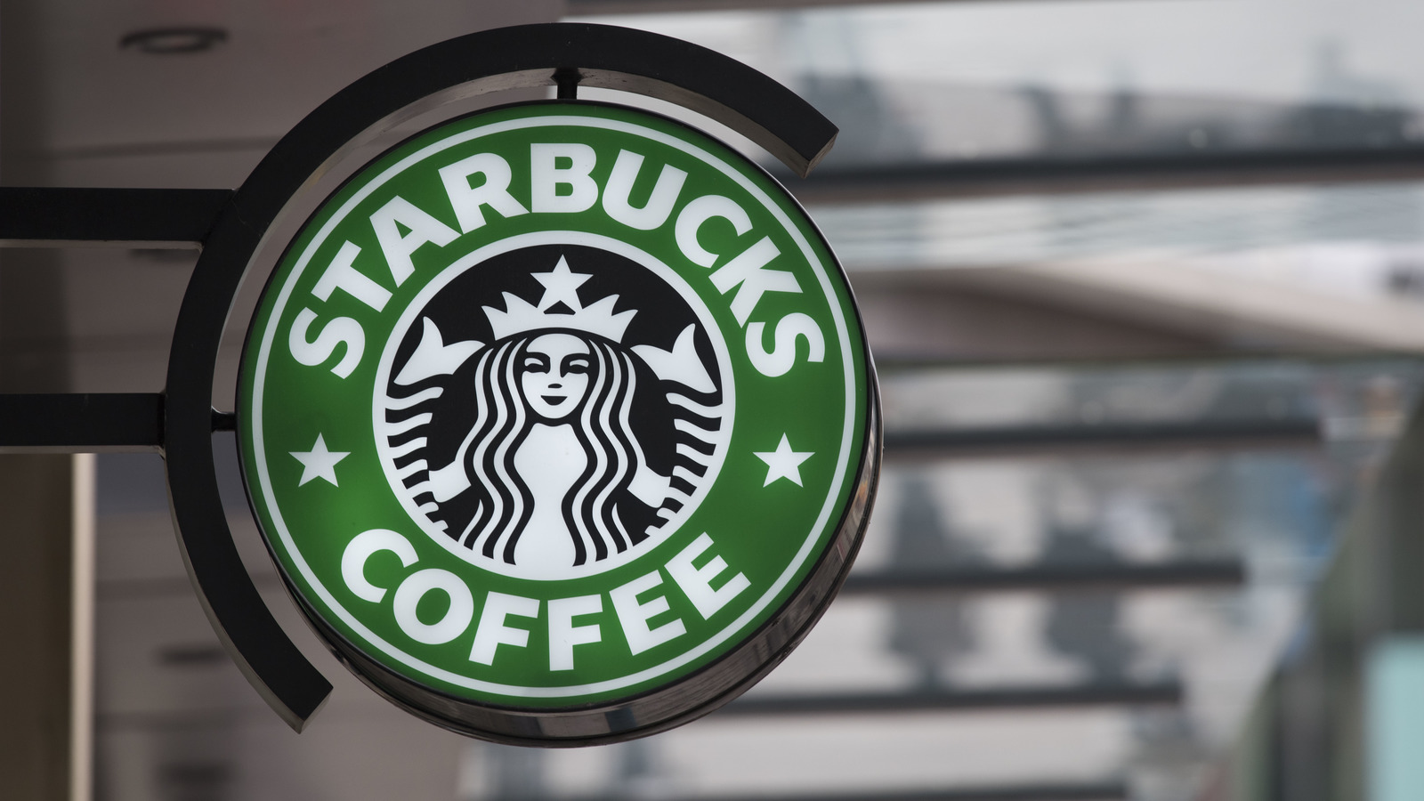 Discontinued Starbucks Drinks That Need To Make A Comeback