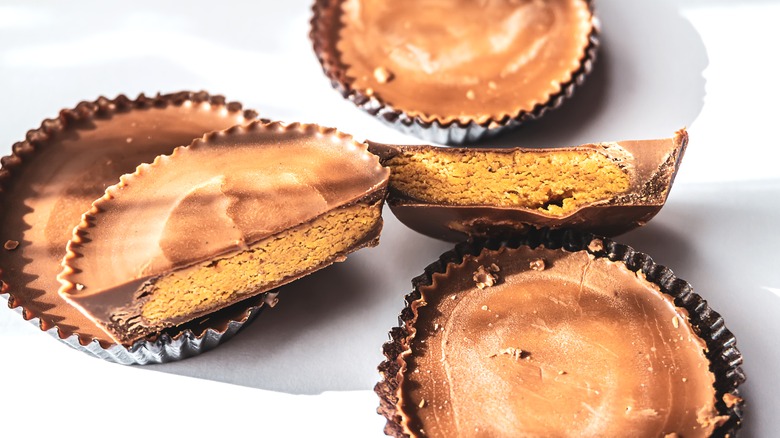 Reese's peanut butter cups