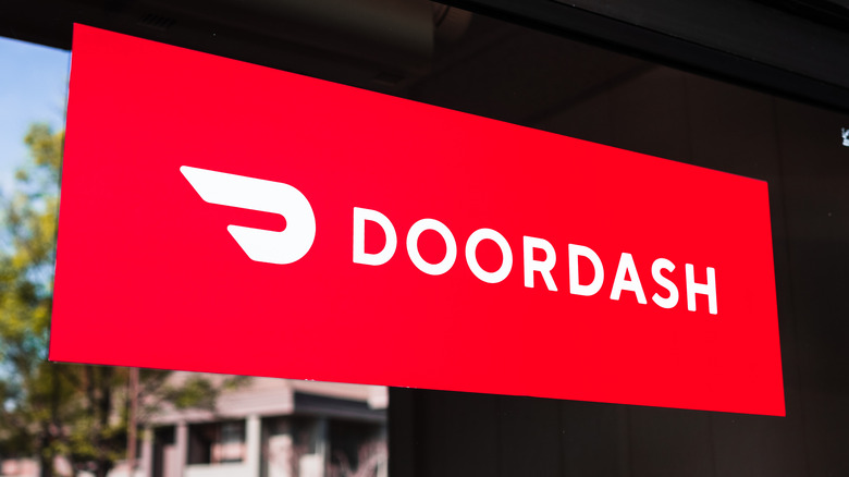 DoorDash sign