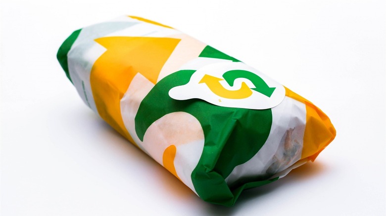 green and yellow subway sandwich