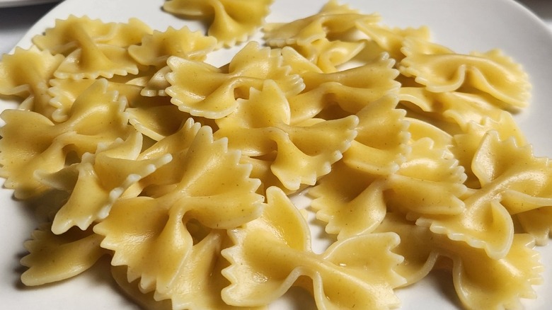 farfalle pasta