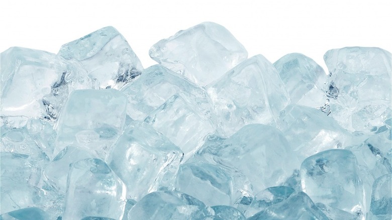 ice cube pile