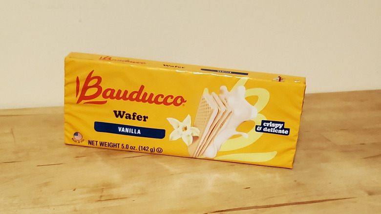 a box of vanilla wafers