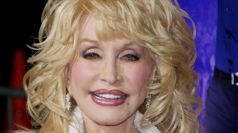 Dolly Parton smiling