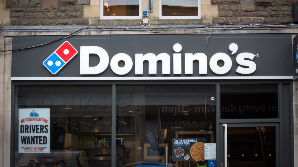 Domino's storefront