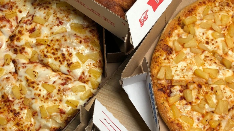 Domino's pizza with pineapple