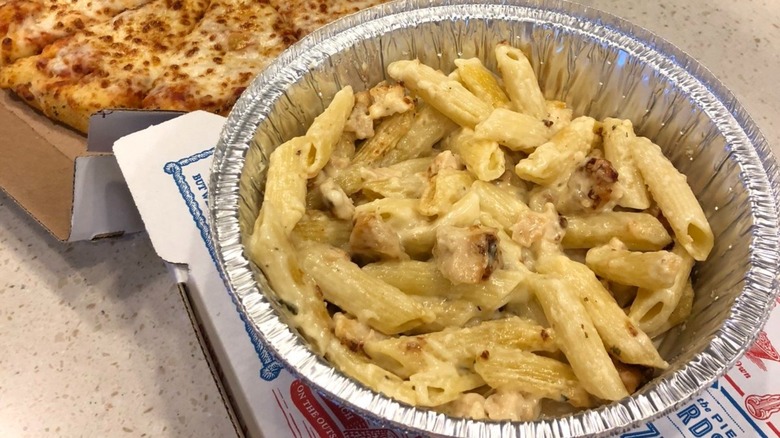 Domino's Chicken Carbonara pasta in a tin