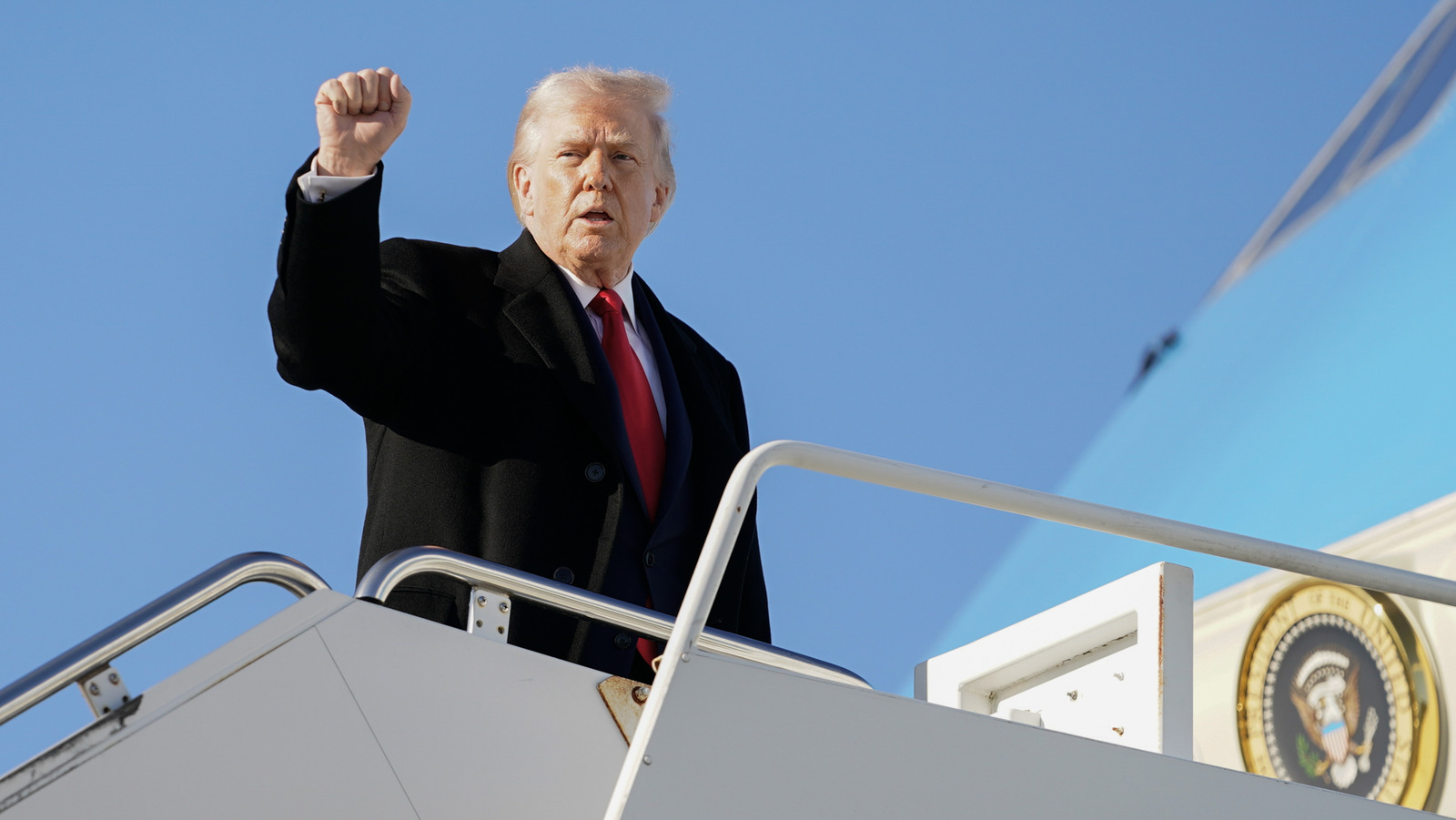 The Simple Italian Sandwich That Made Its Way Onto Trump's Air Force One
