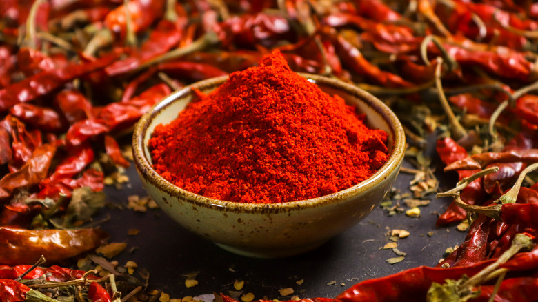 Chili powder with dried chilis