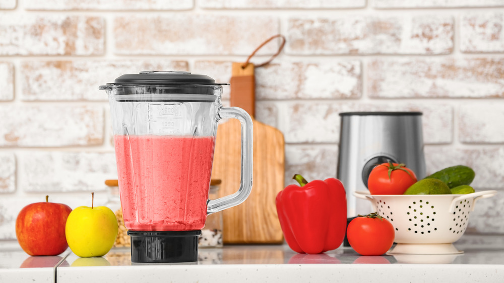 20 Blender Mistakes Everyone Makes—And How to Fix Them — Eat This Not That