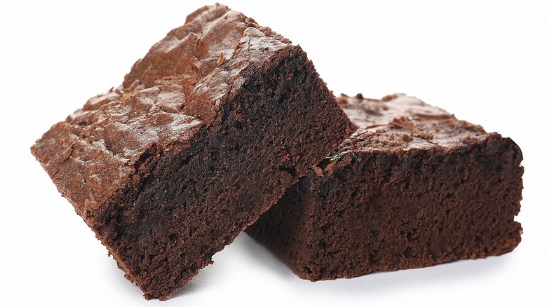 Clean-cut brownies on white background