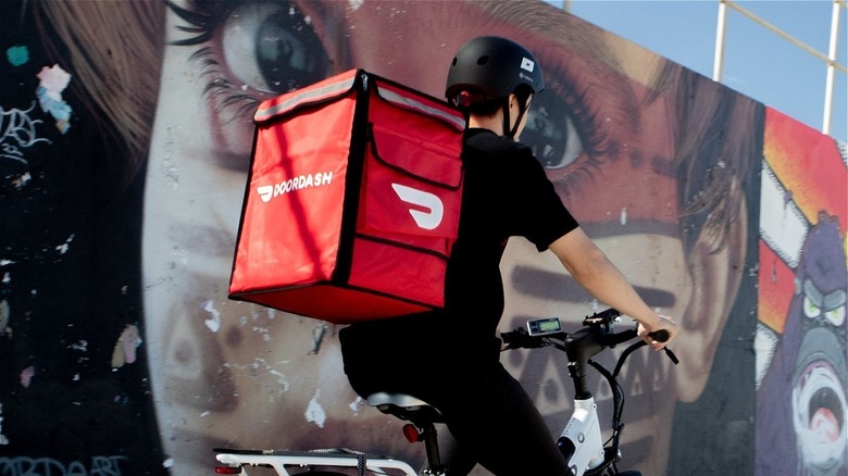 doordash delivery rider