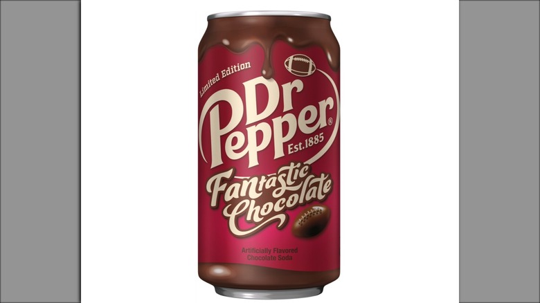 Lone can of Dr Pepper FANtastic Chocolate