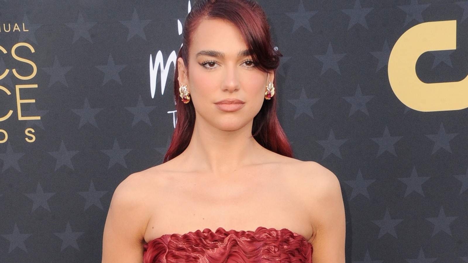 Dua Lipa's Viral Drink Combines Diet Coke And 2 Unusual Ingredients