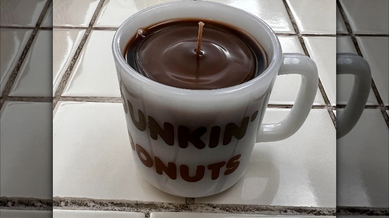 coffee-scented candle in vintage Dunkin' mug