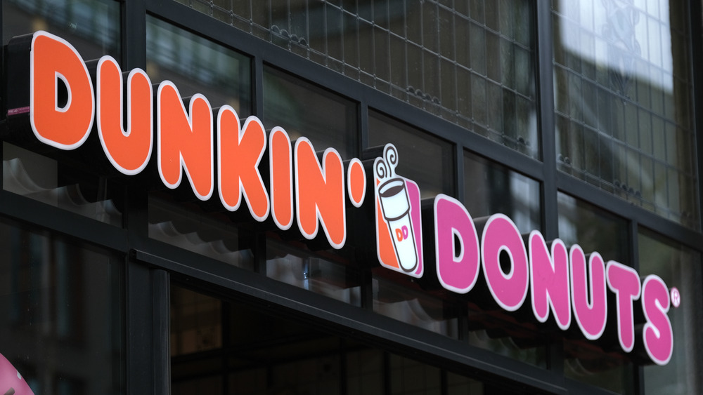 Dunkin' Donuts sign