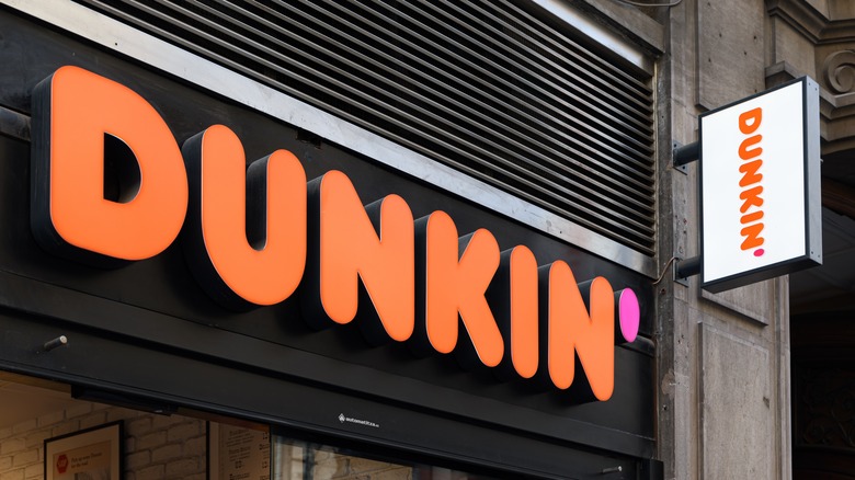New Dunkin' storefront