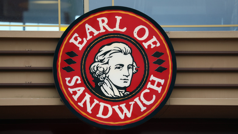 Earl of Sandwich Restaurant sign 