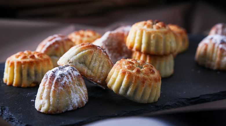 Ma'amoul cookies on black slate