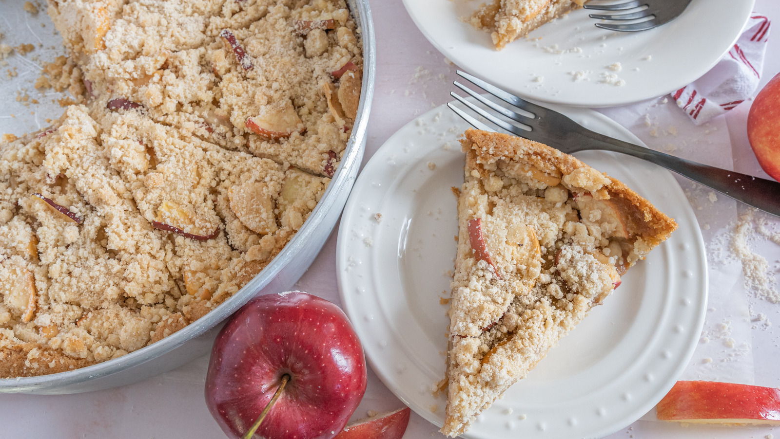 Easy Apple Dessert Pizza Recipe