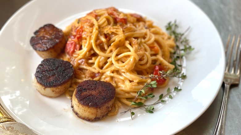 Cajun Scallop Pasta on plate 