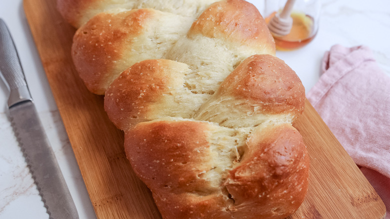 challah bread