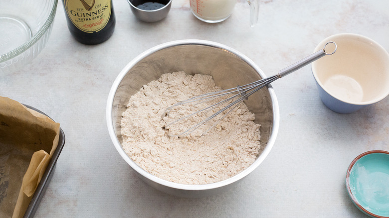 flour mixture in mixing bowl