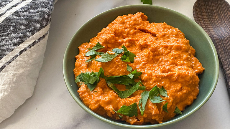 muhammara in a bowl 