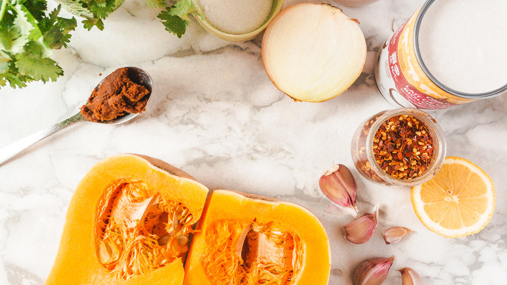 ingredienti per la zuppa di zucca